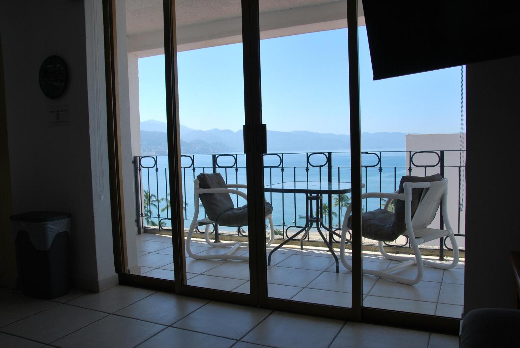 Beachfront View Condo Beside La Isla Mall ปูแอร์โตบาญาร์ตา ภายนอก รูปภาพ