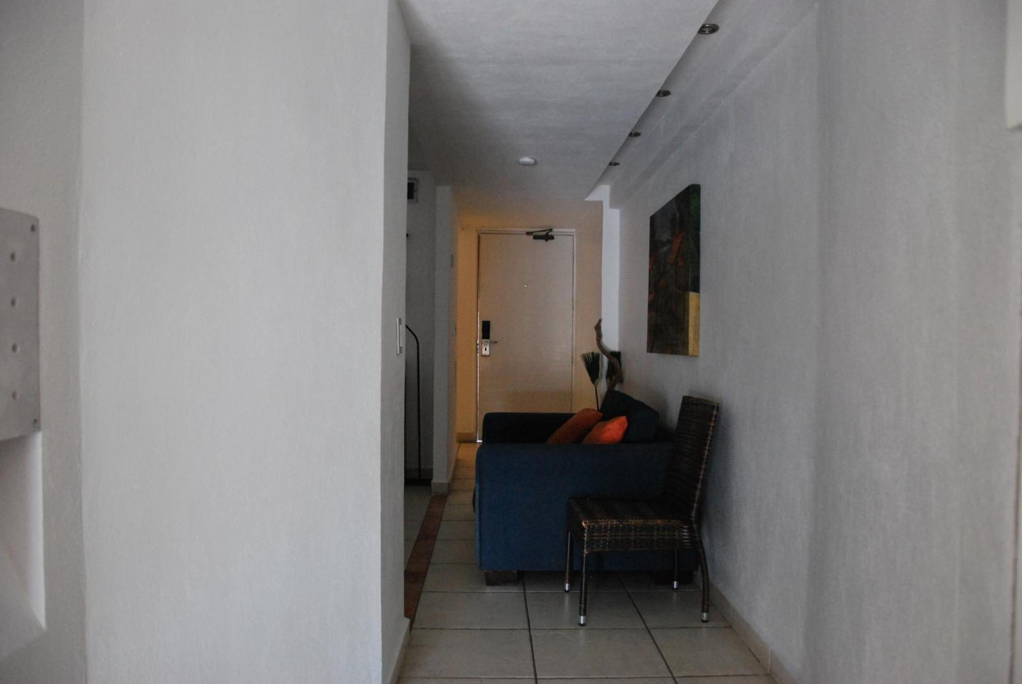 Beachfront View Condo Beside La Isla Mall ปูแอร์โตบาญาร์ตา ภายนอก รูปภาพ